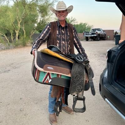 Semi-retired. Saved by grace. Just a dude and his dog. Big car guy...me, not the dog. 1 Peter 5:10