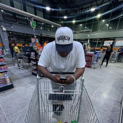 _gregoryc's profile picture. IG - @_gregoryc

https://t.co/kXIczhx9dx