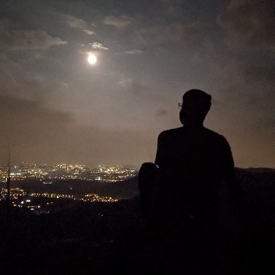 Heyrash233646's profile picture.