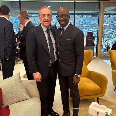 Madridista.
No al antimadridismo. No al pipero. De ZZ jugador. De Mou. Repulsión ante el entorno mediático colchonero. Incorruptible. La verdad te hace libre