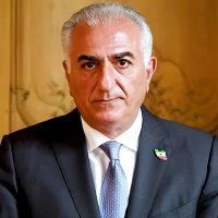 بازگشت تاج 👑Crown Return (@azadiiran69) 's Twitter Profile