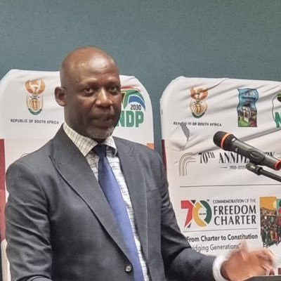 Chairman: MTA,BBEC, Ignite africa Advisory,-HM Invitational, Academic, Entrepreneur, comrades finisher, Instagram: @iam-hlengani