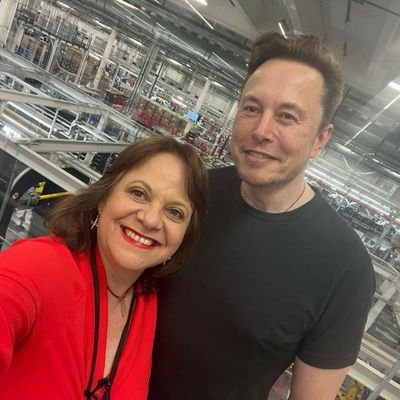 SpaceX designs, manufactures and launches the world's most advanced rockets and spacecraft🚀🚀🚀