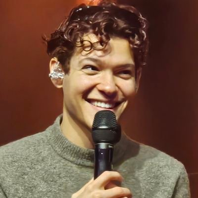 Omar Rudberg ♡ Young Royals ♡
💜
#Wilmon #Sobbe ♡
#lgbtq+ supporter 🌈 fan acc