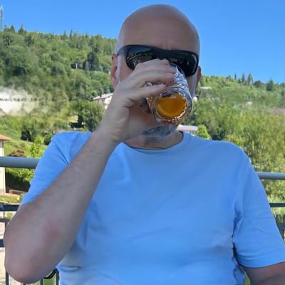 Bocconiano non redento. Pessimismus der Weltanschauung und Optimismus des Temperaments. Wer kämpft, kann verlieren. Wer nicht kämpft, hat schon verloren. B.B.