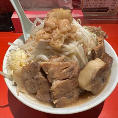 yutokunndayo's profile picture. ECCコンピュータ専門学校 プロ研 軽音 IoT 学生会 29卒 ピンク髪の人 うめきたTechBase第2回ハッカソン🥇