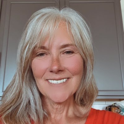 Female Gen X UGC Creator | 25+ yrs Sales & Marketing | Lifestyle, Home, Wellness & Everyday Essentials | Relatable midlife content