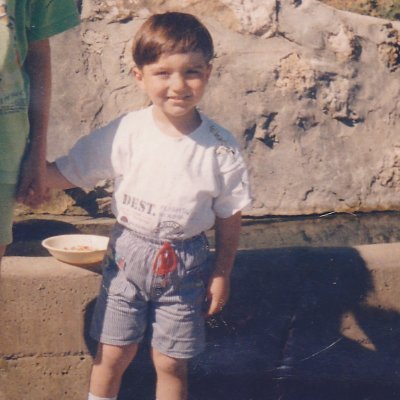 goksungoksun's profile picture. Sarkastik, şikemperver ve müşkülpesent...