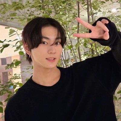 here for inspiration & integrity. supporting jimin, jungkook, enhypen 🌬️ YOU’RE THE GOD’S CHILD AND THE UNIVERSE ALWAYS DELIVERS 🇨🇦