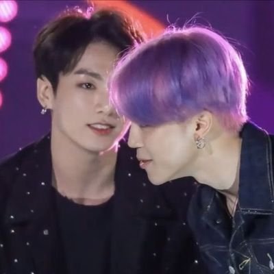 Hobby : Watching Series 😉 Love : Multi Ships in Bl World.Always adore BTS 💜, #OhmNanon 💚❤ & Other Bl CPS :) See my 📌 Tweet then u will know abt my acc more!