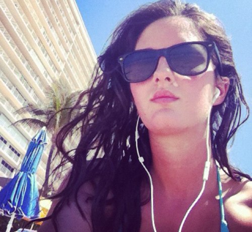 CaitBrennan's profile picture. 