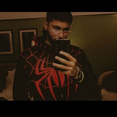 tw_utkarsh's profile picture. Trying to philosophize everything
