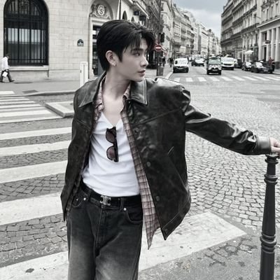 norchor_chi's profile picture. 🐕 : @thaichayanon 🐈‍⬛ : @nxnattakit

#becauseofyouishine