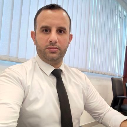 hussein14_19's profile picture. اللهم راحَة طويلة، 
فرحٌ قريب وقلبٌ راضي.🤍