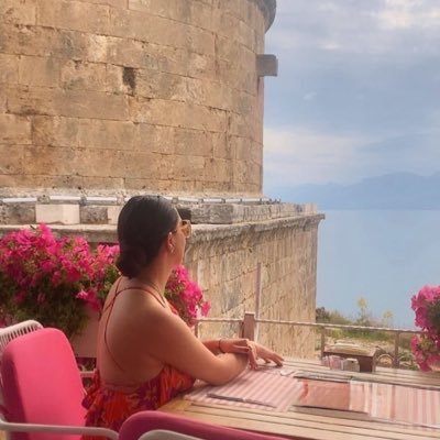 bigemmmmmm's profile picture. 