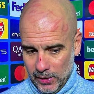 En faveur de l’union des républiques socialistes de méditerranée et d’un football protagoniste. Non à l’austérité et à la stérilité
