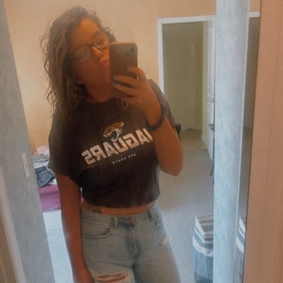 Florida Girl 💜 Hockey Writer 🐧 Reporter for the Ponte Vedra Recorder 📝
