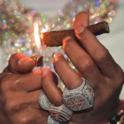 #30BG😈//#Lagacy💯🔥🔥// 30BG till infinity ⚡✌🏾//30BG!!!!!!!//#Unavailable szn🔥🔥🔥
#My life...My story✌️☄️👑💯💯
Strong Manchester United Fan🛑//