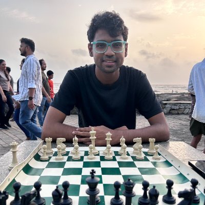 RahulSoshte's profile picture. Primarily Human