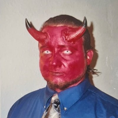 Just some guy. Into stuff and things. Horror fan / vile unrepentant leftist / Luciferian-American. Also into photography.