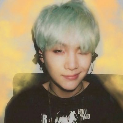 jimmyjamjamesj's profile picture. they/he 20 🏳️‍🌈🏳️‍⚧️ moarmy
