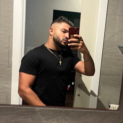 Allan ༒︎ Profile