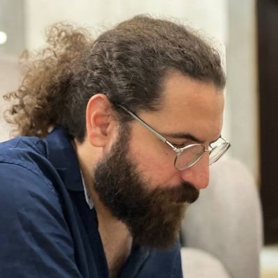 ما زنده به آنیم که همینجوری نرم نرمک می رسد فردا بهار