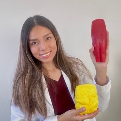 Nutrióloga. 🤍 🍉 @_nutrihabits_ en IG y FB. Coldplayer, me gusta la ciencia y dormir. Hago lectoescritura en braille.