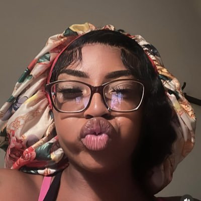 hit me up on premium content 😜 face time ,dropbox dm let talk and let me bless your day 🥰😘😜 GoodLife https://t.co/6ViVkgO9AC
