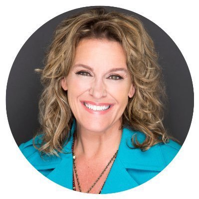 Loral Langemeier is a money expert, sought-after speaker, entrepreneurial thought leader, mentor, and 5x Time New York Times Best-Selling author.