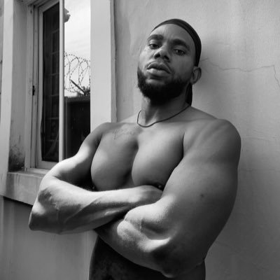 Fitness Model 💪🏽 Pisces ♓️ Certified Economist 📊 Igbo Demon 🇳🇬 Man on Top 🎩