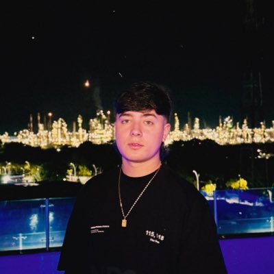 me creo pinta en TikTok,influencer en instagram y pensador por acá