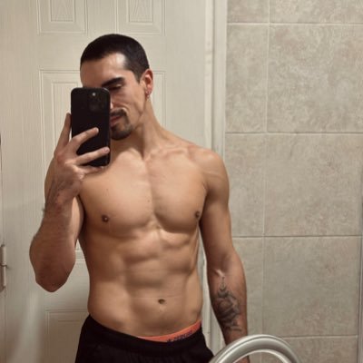 PalomaresTaro's profile picture. 