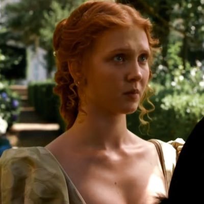 they/them • sansa stark lover, targaryen sympathiser• occasional nufc enthusiast • follow me if you like asoiaf and football ! zionists dni 🤯