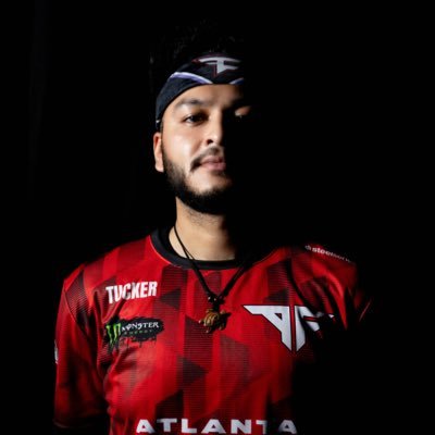 long suffering united fan • lead creative, social, content @ATLFaZe @JamesCrowder