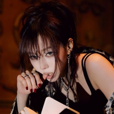 HIATUS / TEMPORARILY CLOSED ❎
Kpop Staff 🇵🇭🇰🇷 , Dance Coordinator🕺🏻, Graphic Designer 🎨🖌️
aespa, LE SSERAFIM, IVE, tripleS, XG