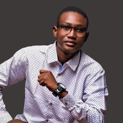 💻 Freelance 360 | Graphisme • Marketing digital • Sites web | J’aide les marques à mieux se présenter et vendre en ligne | 📍Bénin