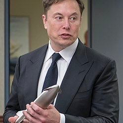 ★ CEO - 🚀 - Boring Company Co-Founder Neuralink
