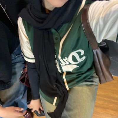 trashaall's profile picture. 