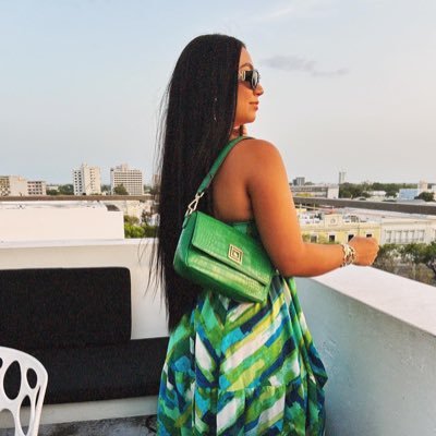 __Yanelis's profile picture. •El éxito es la suma de pequeños esfuerzos repetidos días tras día• |Géminis♊️ | instagram/ Yaneliss.m