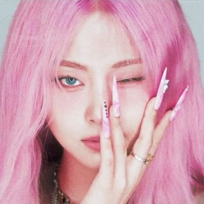 RubyLovesTwice9's profile picture. Fall in love with Tzu