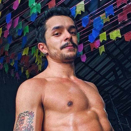 🌈 Gaymer | 🏋🏻♂️Crossfiteiro | Streamer nas horas vagas | Minhas opiniões aqui são pessoais ✌️