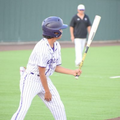 Derrek Hernandez Profile