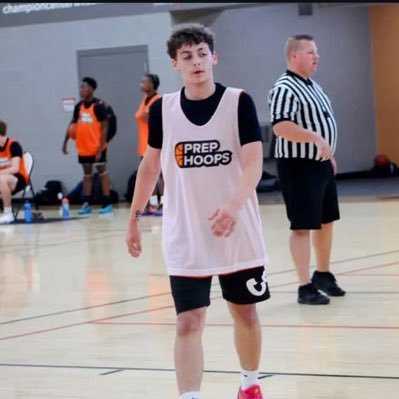 valley h.s| Bradley elite aau/ wi blaze17u| point guard/- c/o 2026 | 5’11 | GPA: 3.6 phone number 920 470 8755 gnc honorable mention all conference