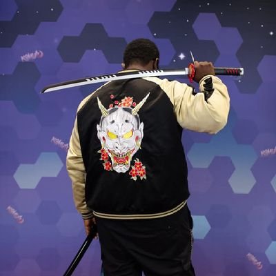 A 28 year old Saiyan who loves fighting games,anime, and music He/Him/His @Knockoutcity partner and @Rollerchampions partner #BigCreatxr