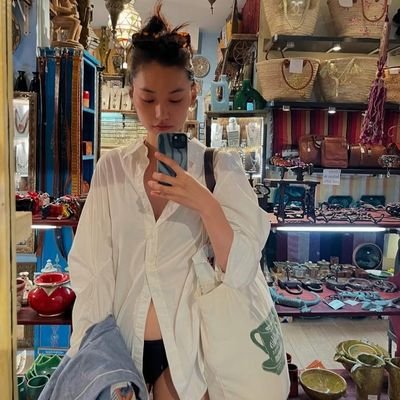 saiuntlady's profile picture. 