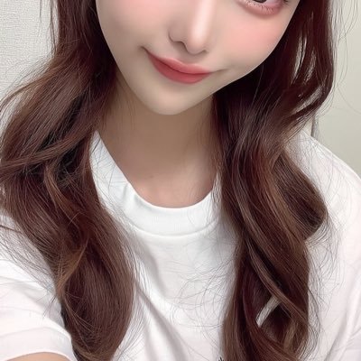 03 ♡⃛ 大阪 ♡⃛ 就活中 ♡⃛ 優しい人歳上の人が大好き!!🤍⚠︎︎ 冷やかす人✘ しつこい人✘ 怖い人✘ 完全NGです。🙅🏻♀️✘🧸連絡はこっち▶︎▶︎@Airi_02DM🧸