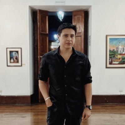 Escala tu conocimiento con Arte, AI & Marketing