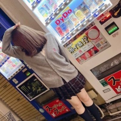 RwQub77520's profile picture. 