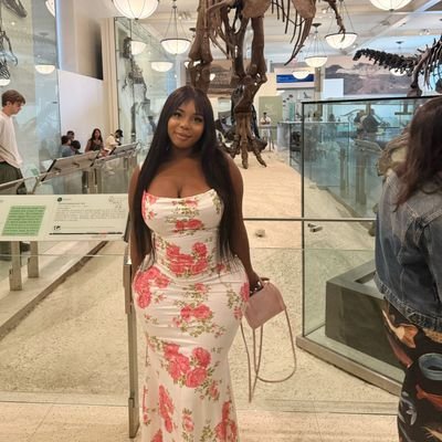 Here for a good time, not a long time. 🥂 No stress, just vibes. DMs open.